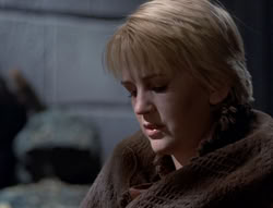 extant_XenaWarriorPrincess_5x02_Chakram_0321