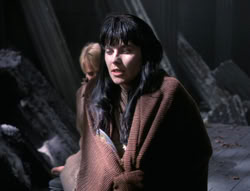 extant_XenaWarriorPrincess_5x02_Chakram_0352