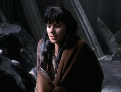extant_XenaWarriorPrincess_5x02_Chakram_0353