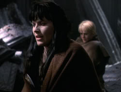 extant_XenaWarriorPrincess_5x02_Chakram_0357