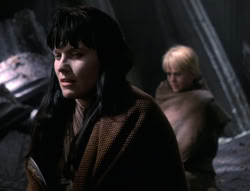 extant_XenaWarriorPrincess_5x02_Chakram_0358