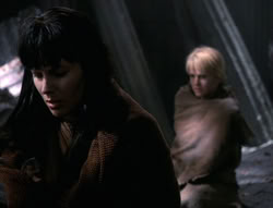 extant_XenaWarriorPrincess_5x02_Chakram_0363