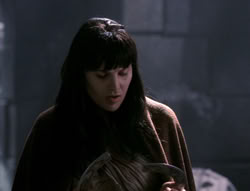 extant_XenaWarriorPrincess_5x02_Chakram_0369