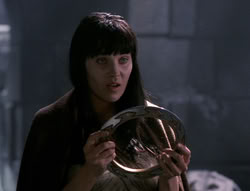extant_XenaWarriorPrincess_5x02_Chakram_0380