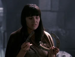 extant_XenaWarriorPrincess_5x02_Chakram_0383