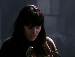 extant_XenaWarriorPrincess_5x02_Chakram_0396