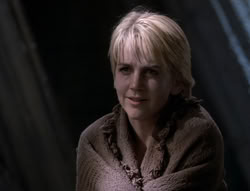 extant_XenaWarriorPrincess_5x02_Chakram_0400