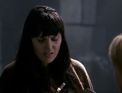 extant_XenaWarriorPrincess_5x02_Chakram_0412