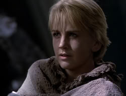 extant_XenaWarriorPrincess_5x02_Chakram_0422