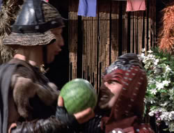 extant_XenaWarriorPrincess_5x02_Chakram_0501