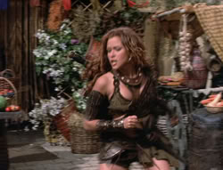 extant_XenaWarriorPrincess_5x02_Chakram_0518