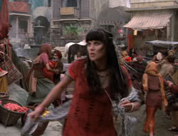 extant_XenaWarriorPrincess_5x02_Chakram_0519