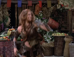 extant_XenaWarriorPrincess_5x02_Chakram_0521