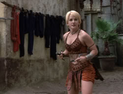 extant_XenaWarriorPrincess_5x02_Chakram_0543