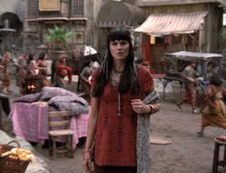 extant_XenaWarriorPrincess_5x02_Chakram_0547