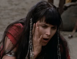extant_XenaWarriorPrincess_5x02_Chakram_0555