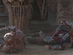 extant_XenaWarriorPrincess_5x02_Chakram_0624