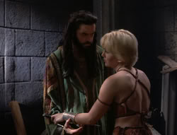 extant_XenaWarriorPrincess_5x02_Chakram_0682
