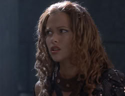 extant_XenaWarriorPrincess_5x02_Chakram_0748