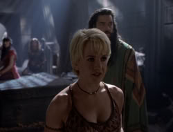 extant_XenaWarriorPrincess_5x02_Chakram_0817