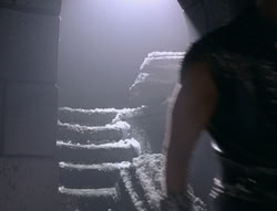 extant_XenaWarriorPrincess_5x02_Chakram_0855