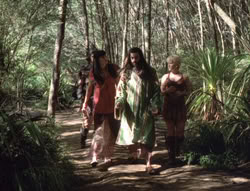 extant_XenaWarriorPrincess_5x02_Chakram_0862