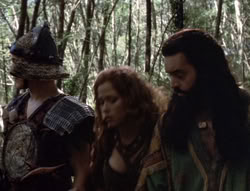 extant_XenaWarriorPrincess_5x02_Chakram_0895