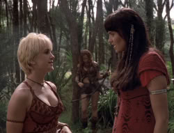 extant_XenaWarriorPrincess_5x02_Chakram_0976