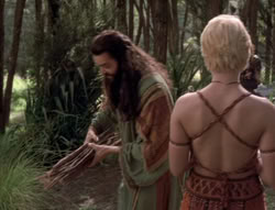 extant_XenaWarriorPrincess_5x02_Chakram_1013
