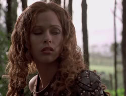 extant_XenaWarriorPrincess_5x02_Chakram_1041