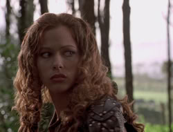 extant_XenaWarriorPrincess_5x02_Chakram_1043