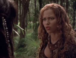 extant_XenaWarriorPrincess_5x02_Chakram_1053
