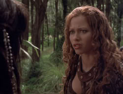extant_XenaWarriorPrincess_5x02_Chakram_1054