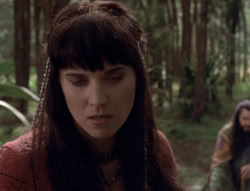 extant_XenaWarriorPrincess_5x02_Chakram_1063