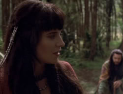 extant_XenaWarriorPrincess_5x02_Chakram_1064