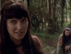 extant_XenaWarriorPrincess_5x02_Chakram_1065
