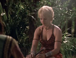 extant_XenaWarriorPrincess_5x02_Chakram_1079