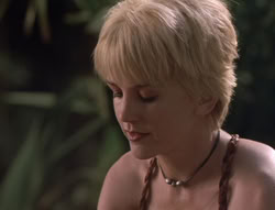 extant_XenaWarriorPrincess_5x02_Chakram_1088