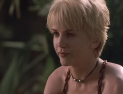 extant_XenaWarriorPrincess_5x02_Chakram_1089