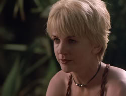 extant_XenaWarriorPrincess_5x02_Chakram_1105