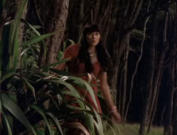 extant_XenaWarriorPrincess_5x02_Chakram_1162