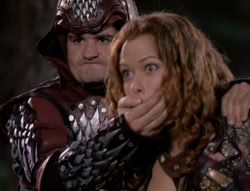 extant_XenaWarriorPrincess_5x02_Chakram_1186