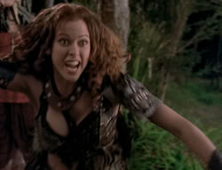 extant_XenaWarriorPrincess_5x02_Chakram_1207