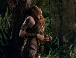 extant_XenaWarriorPrincess_5x02_Chakram_1229