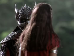extant_XenaWarriorPrincess_5x02_Chakram_1259