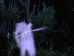 extant_XenaWarriorPrincess_5x02_Chakram_1327