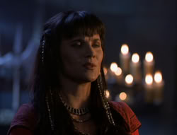 extant_XenaWarriorPrincess_5x02_Chakram_1344