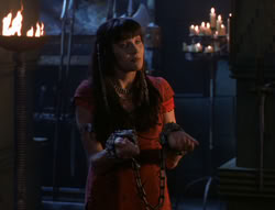 extant_XenaWarriorPrincess_5x02_Chakram_1355