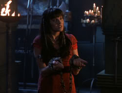 extant_XenaWarriorPrincess_5x02_Chakram_1356