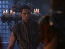 extant_XenaWarriorPrincess_5x02_Chakram_1390